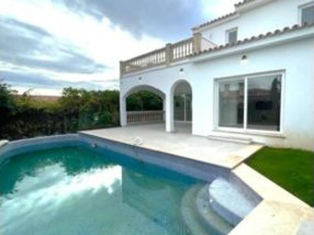 Chalet Venta Palma de Mallorca, Cort
