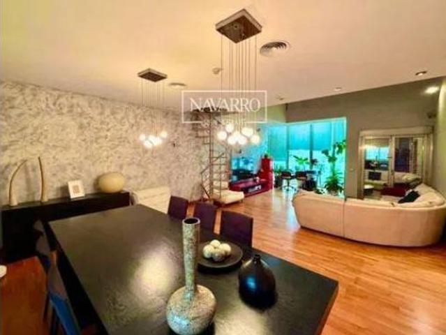 Chalet Venta Parla, Laguna Park