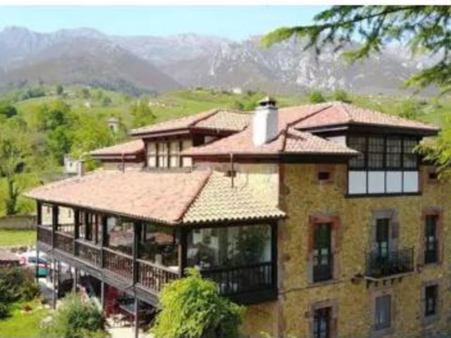 Chalet Venta Parres, Parres