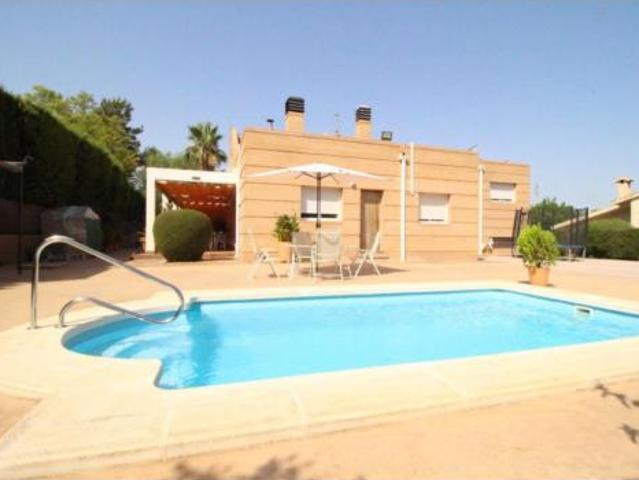 Chalet Venta Petrer, Almafrá