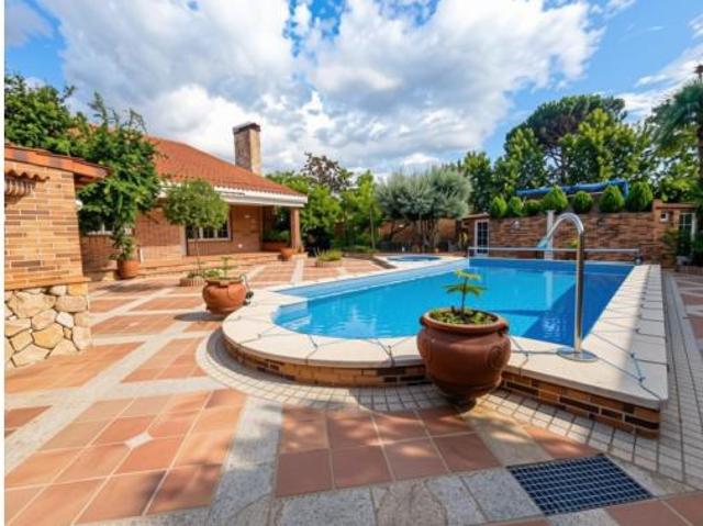Chalet Venta Pedrezuela, Certifort
