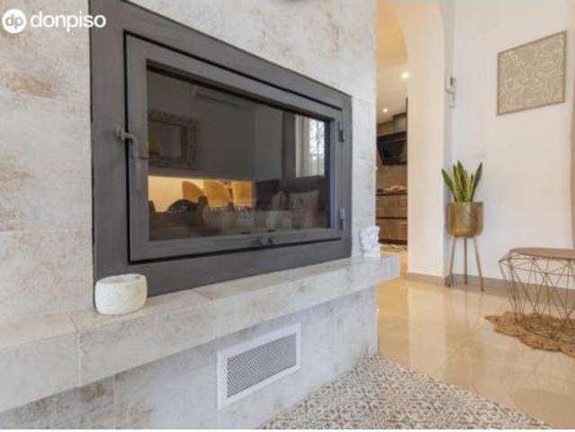 Chalet Venta Peligros, Peligros