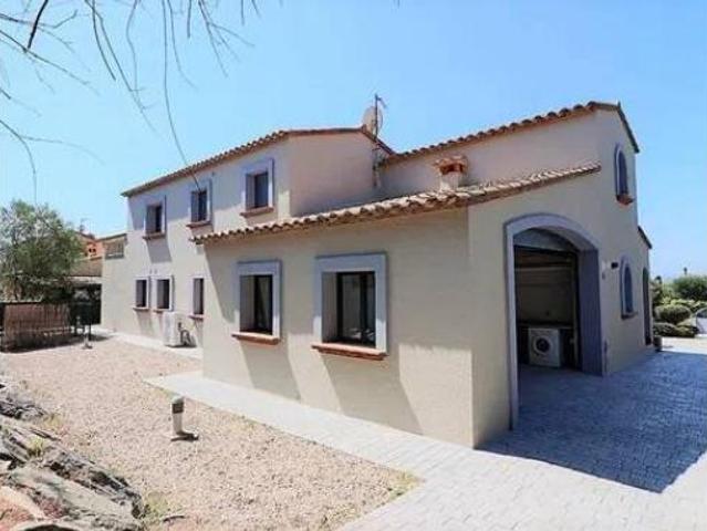 Chalet Venta Peralada, Peralada