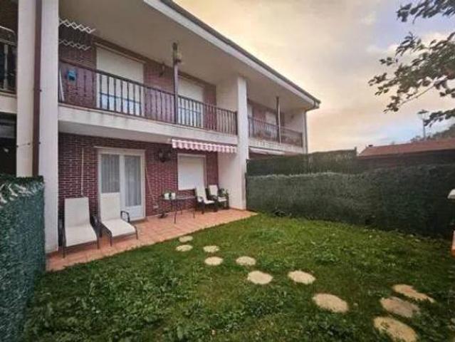 Chalet Venta Piélagos, Renedo de Piélagos
