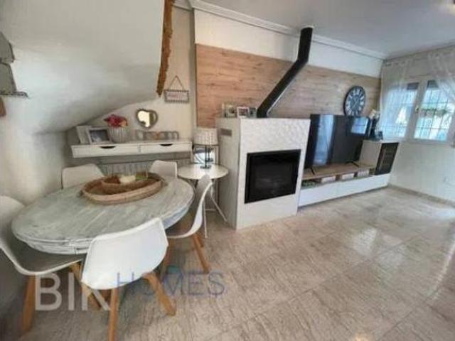 Chalet Venta Pilar de la Horadada, Pueblo Latino