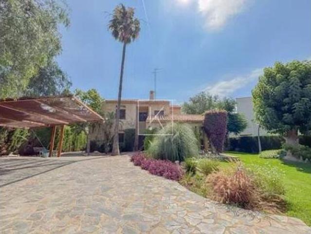 Chalet Venta Puçol, Los Monasterios Alfinach