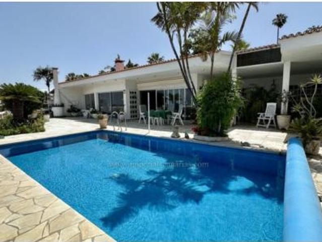 Chalet Venta Puerto de la Cruz, El Botánico