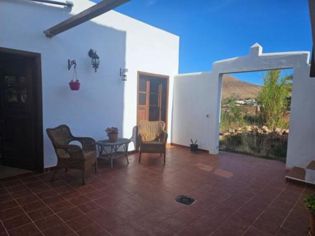 Chalet Venta Puerto del Rosario, Tefía Tetir