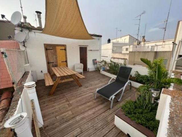 Chalet Venta Roses, Centre