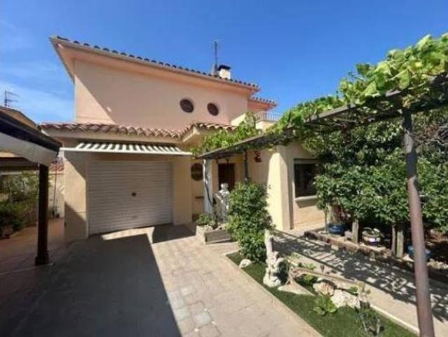 Chalet Venta Roses, Els Grecs Mas Oliva