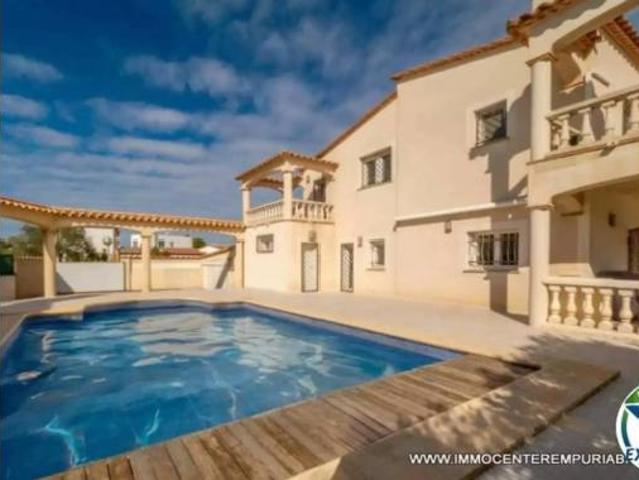 Chalet Venta Roses, Santa Margarida