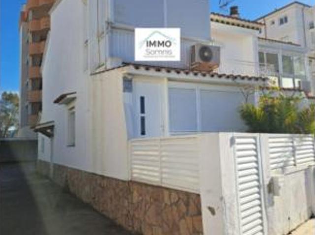 Chalet Venta Roses, Santa Margarida