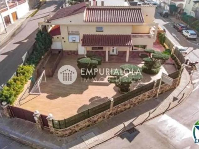 Chalet Venta Roses, Port Esportiu Canyelles Puig Rom