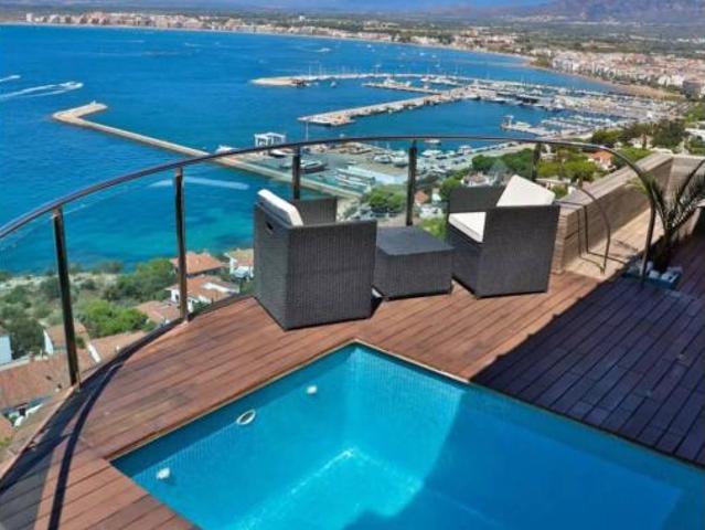 Chalet Venta Roses, Roses