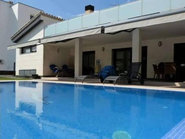 Chalet Venta Roses, Roses