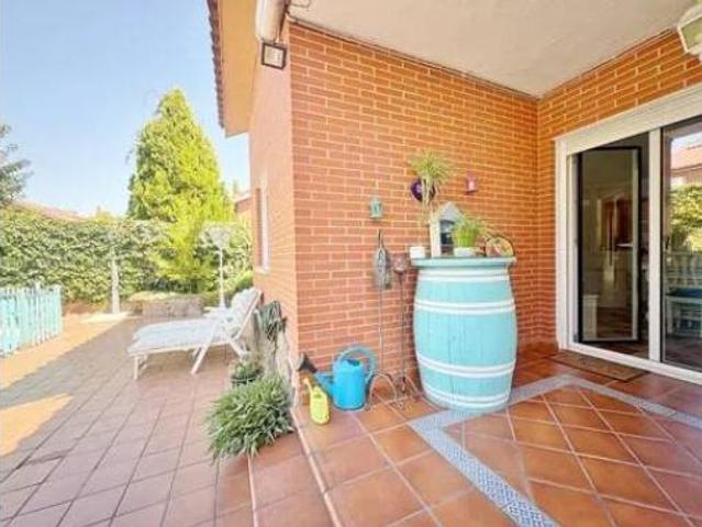 Chalet Venta Rivas Vaciamadrid, Centro