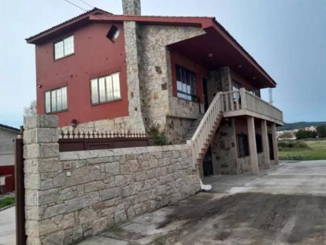 Chalet Venta Ribeira, Ribeira