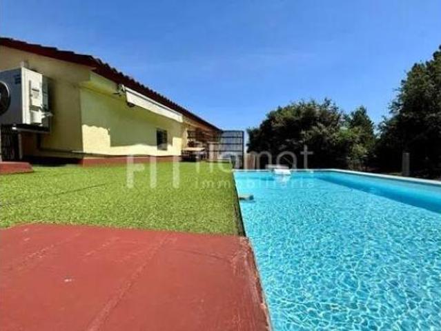 Chalet Venta Tordera, Urbanitzacions Niàgara Parc Àgora Parc Roca Rossa