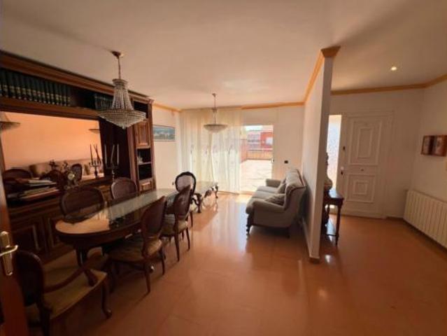 Chalet Venta Tordera, Nucli Urbà
