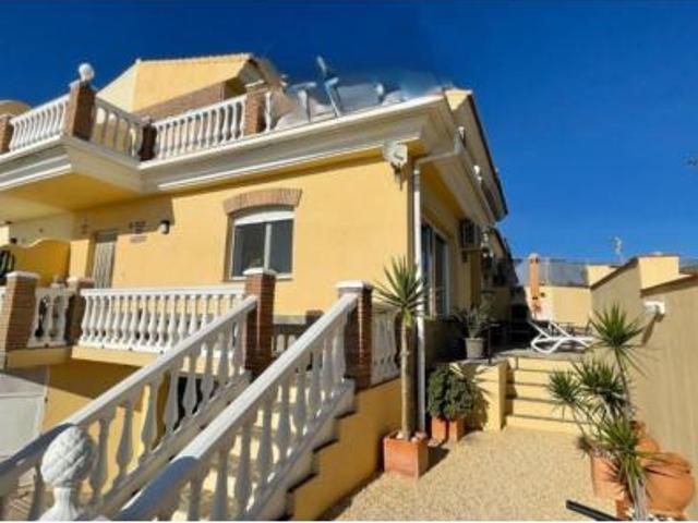 Chalet Venta Torrox, Urbanización Santa Rosa Generación del 27