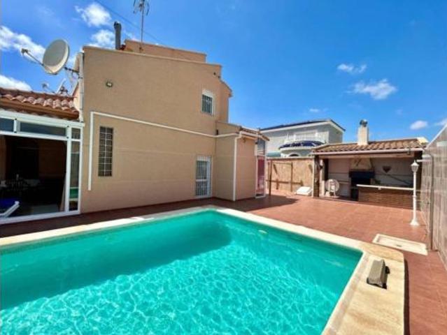 Chalet Venta Torrevieja, Torrevieja