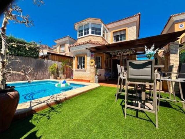 Chalet Venta Torrevieja, Torrevieja
