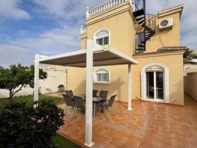 Chalet Venta Torrevieja, Torrevieja