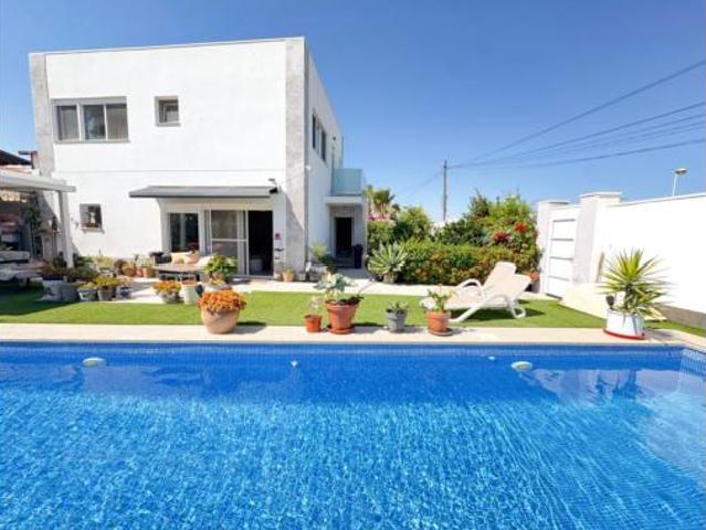 Chalet Venta Torrevieja, Torrevieja