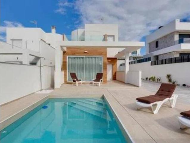Chalet Venta Torrevieja, Centro