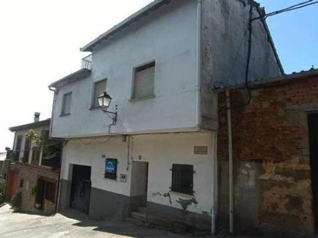 Chalet Venta Torre de Don Miguel, Torre de Don Miguel