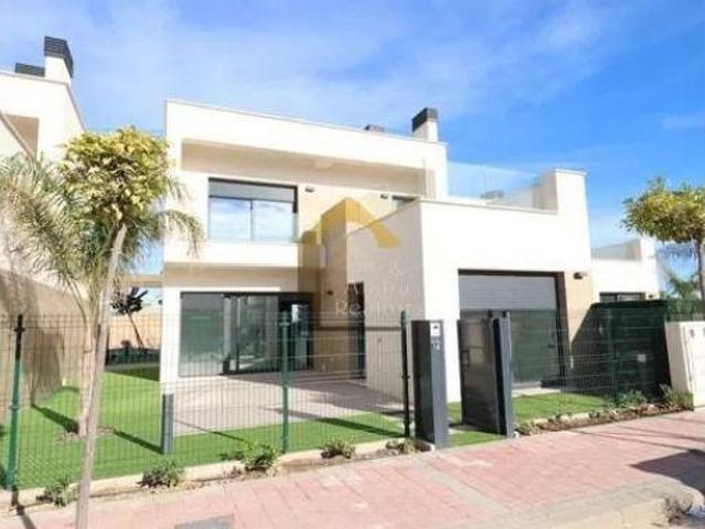Chalet Venta Torre Pacheco, Núcleo