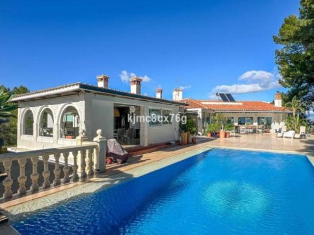 Chalet Venta Torremolinos, Centro