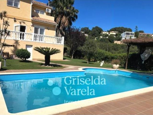Chalet Venta Torrent, Urbanizaciones Cumbres de Calicanto Manyes Barbeta