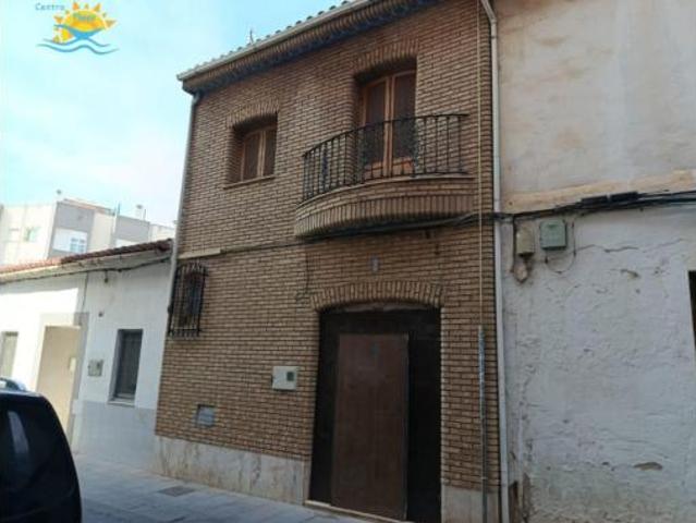 Chalet Venta Torrent, Zona L'Ermita