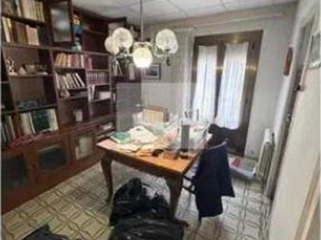 Chalet Venta Tortosa, Centre