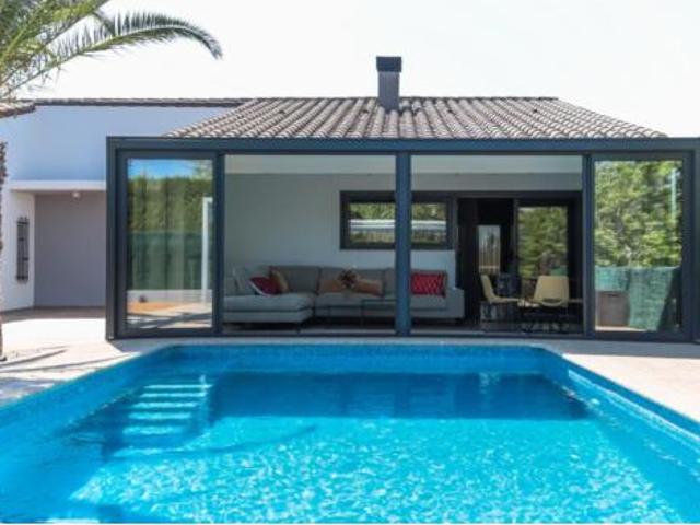 Chalet Venta Tortosa, Raval Campredó Urbanitzacions