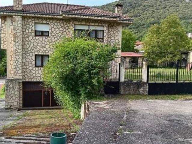 Chalet Venta Tubilla del Agua, Tubilla del Agua
