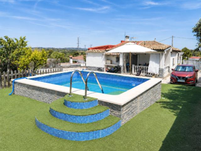 Chalet Venta Turís, Turís