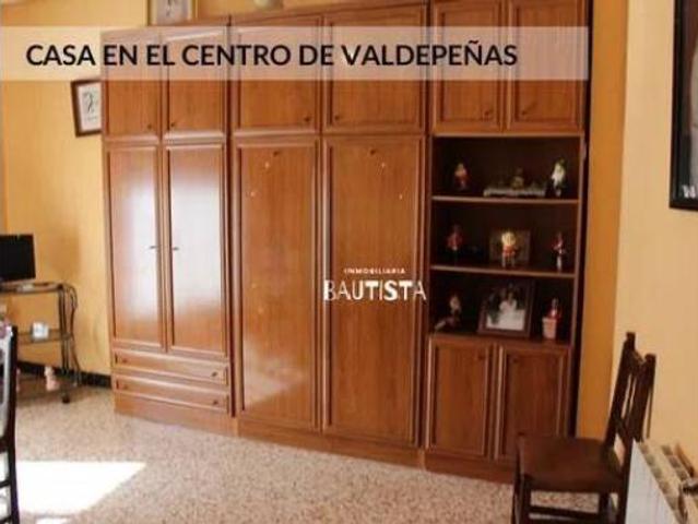 Chalet Venta Valdepeñas, Valdepeñas