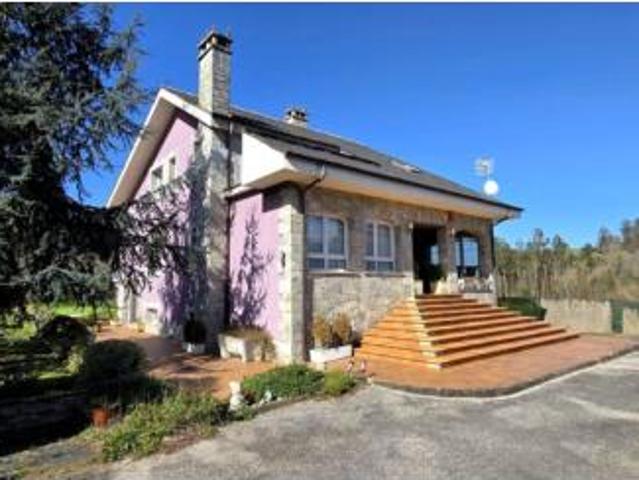 Chalet Venta Valdés, Brieves