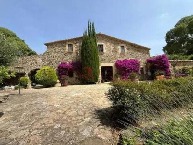 Chalet Venta Vall llobrega, Vall llobrega