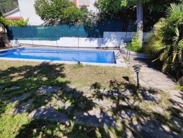 Chalet Venta Vallirana, Vallirana