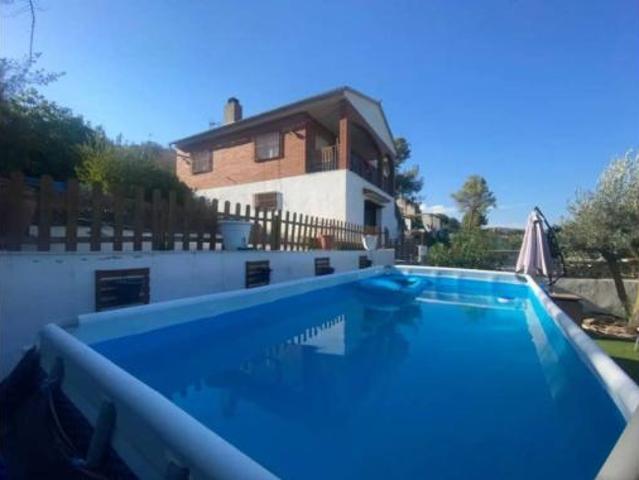 Chalet Venta Vallirana, Vallirana