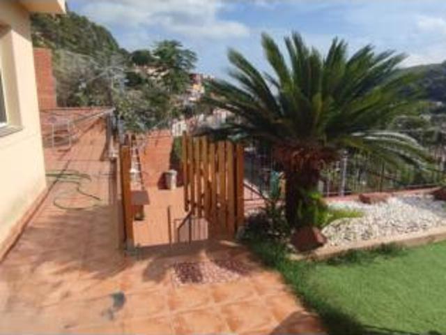 Chalet Venta Vallirana, Vallirana