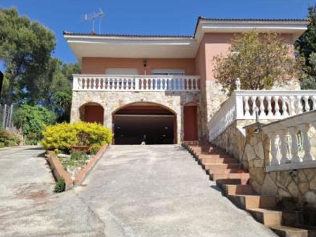 Chalet Venta Vallirana, Vallirana