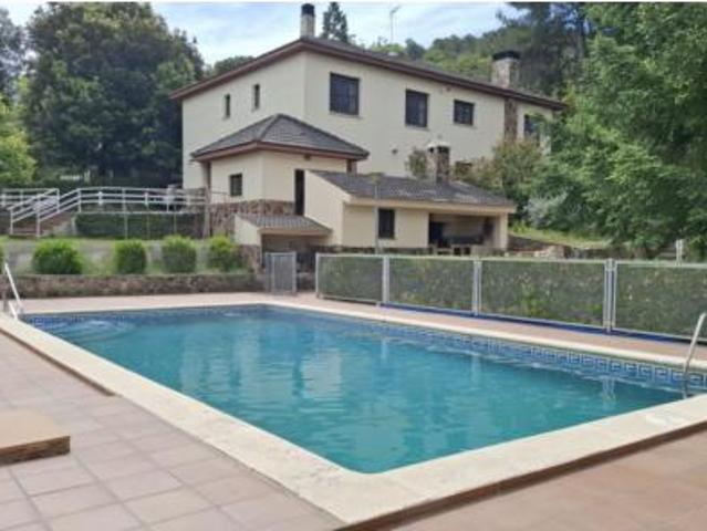 Chalet Venta Vallirana, Vallirana