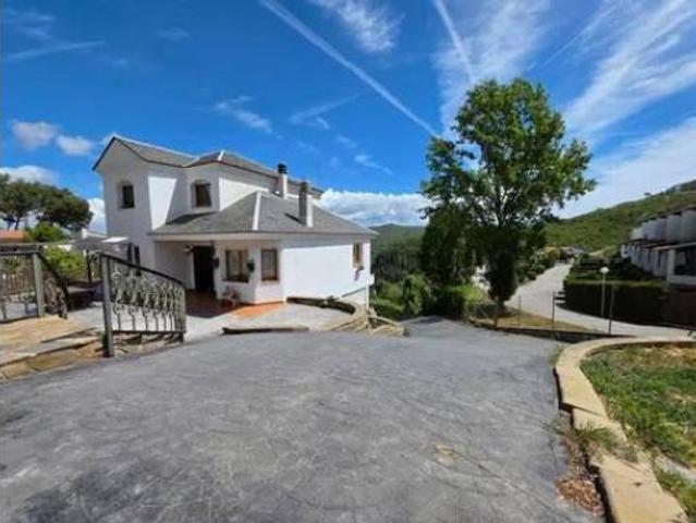 Chalet Venta Vallirana, Vallirana