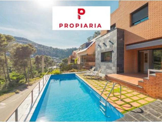 Chalet Venta Vallirana, Vallirana