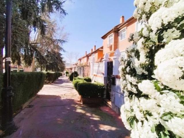 Chalet Venta Velilla de San Antonio, Velilla de San Antonio