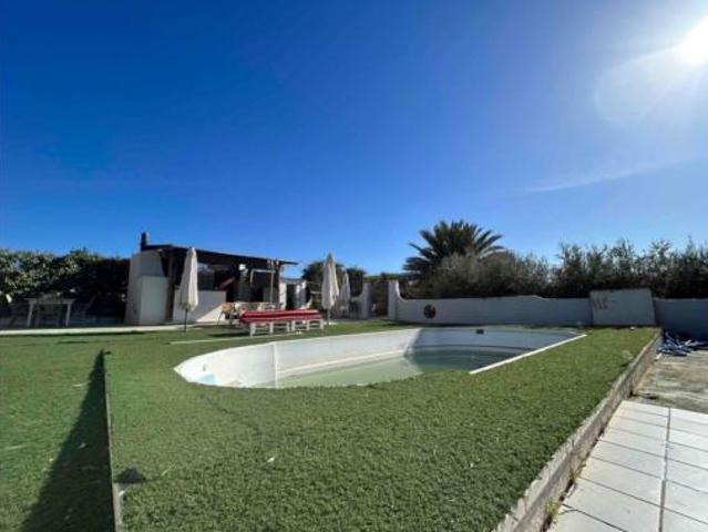 Chalet Venta Vera, Casco Urbano